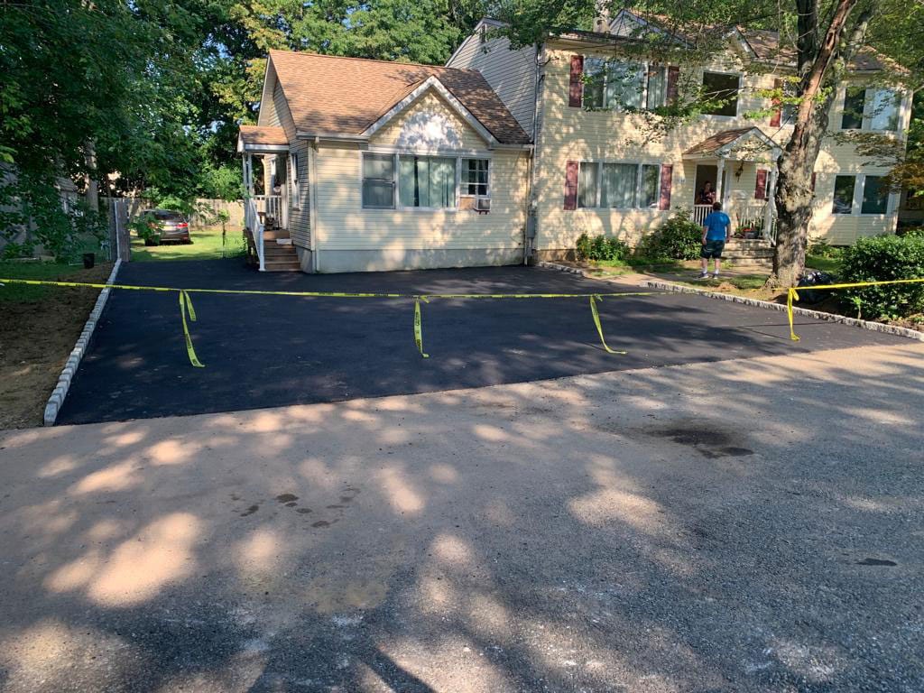 Asphalt Driveways by Islip Paving & Masonry in Long Island (1)