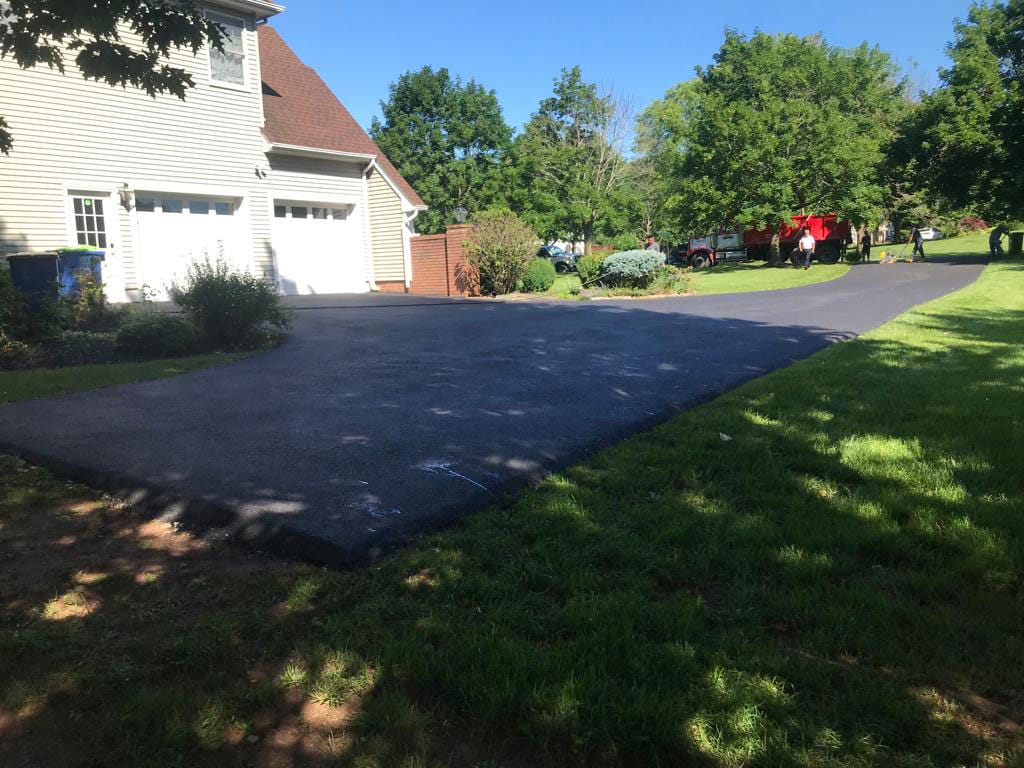 Asphalt Driveways by Islip Paving & Masonry in Long Island (2)