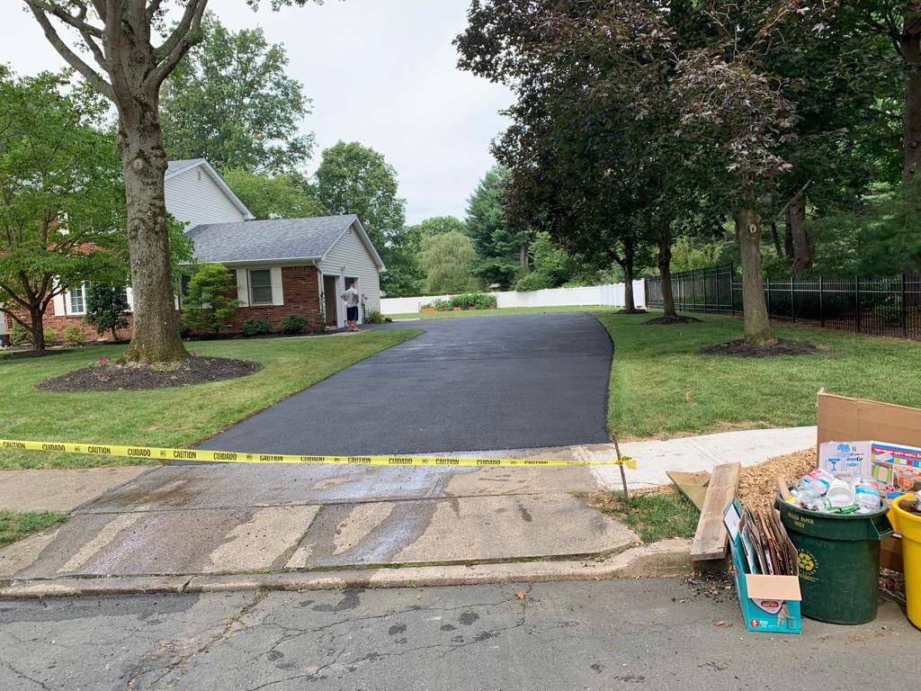 Asphalt Driveways by Islip Paving & Masonry in Long Island (4)