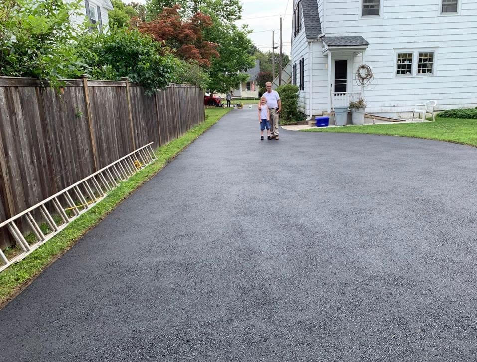 Asphalt Driveways by Islip Paving & Masonry in Long Island (8)