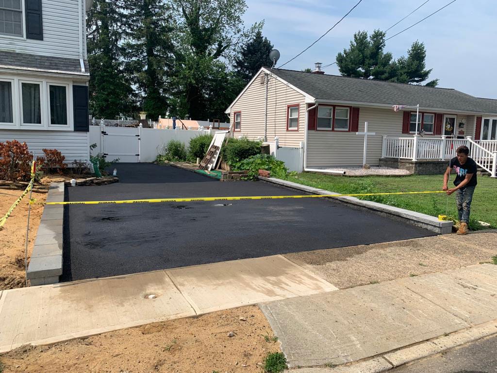 Asphalt Driveways by Islip Paving & Masonry in Long Island (10)