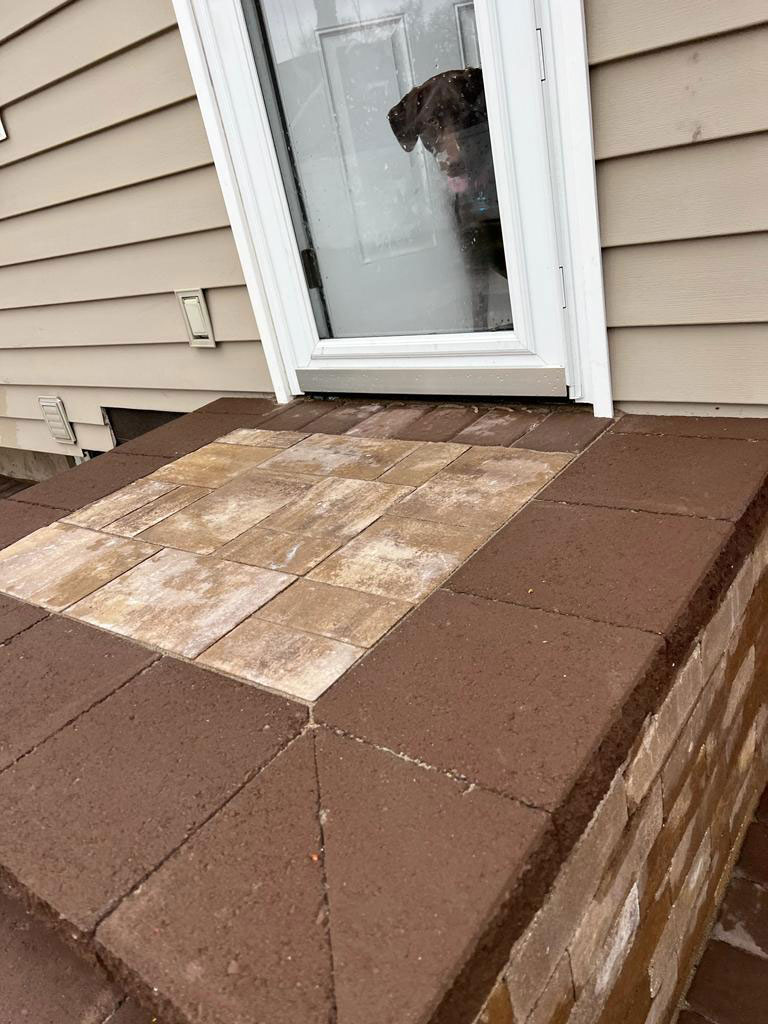 Brick and bluestone stoop